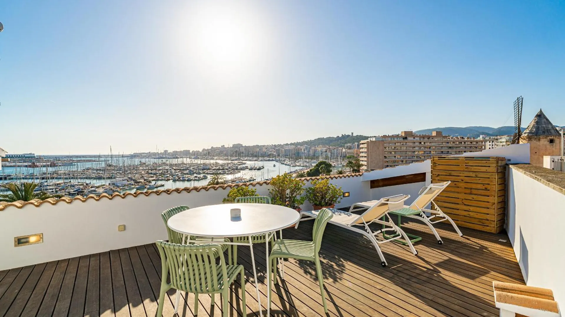 Contacten van Casa Lea - Terrer 6 By Priorityvillas